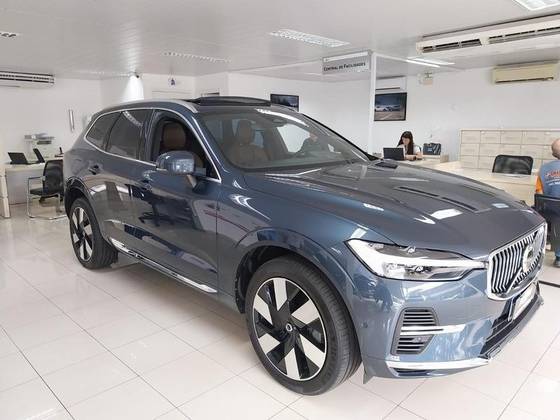 VOLVO XC60 2.0 T8 RECHARGE ULTIMATE AWD GEARTRONIC VOLVO XC60 2.0 T8 RECHARGE ULTIMATE AWD GEARTRONIC